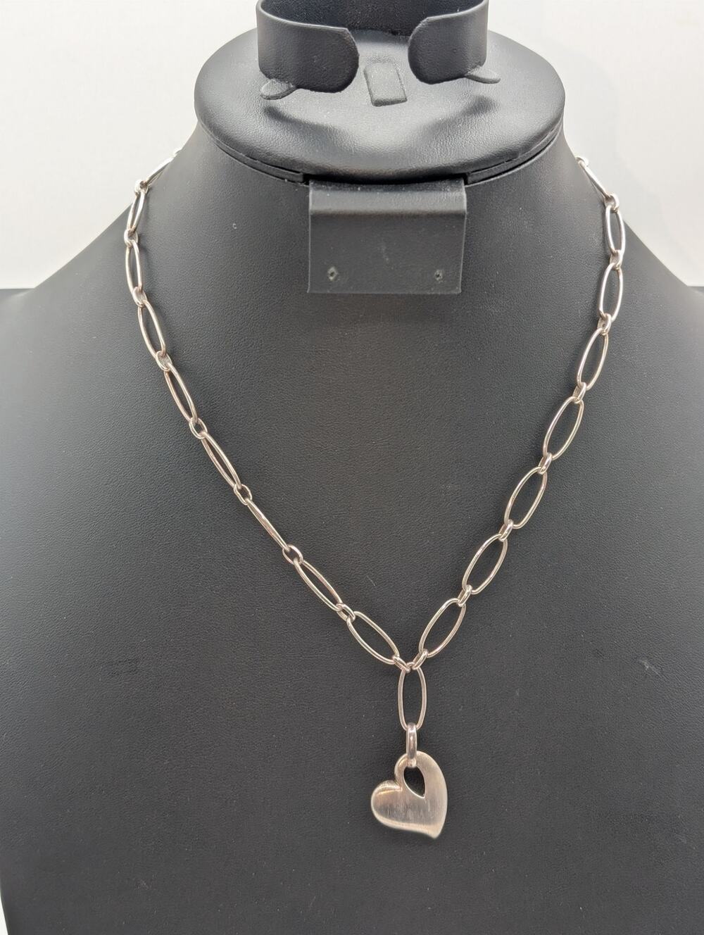 Vintage 925 Sterling Silver Heart Dangle Charm Oval Link Chain 18.25" Necklace